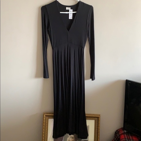 Aritzia long black dress - Picture 1 of 3